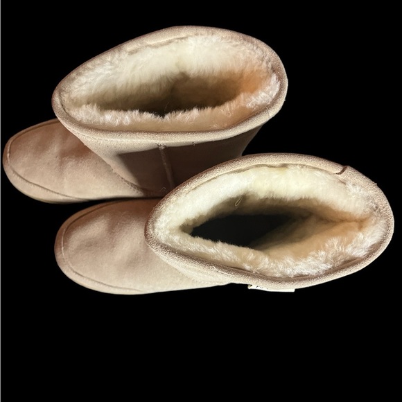 Bearpaw Elle classic suede 8 inch boot - Picture 4 of 5